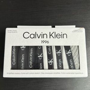 Completely new 1 box of Calvin Klein pack of 7 women thong